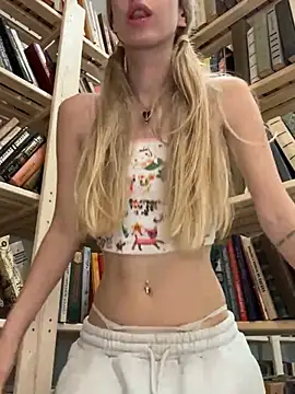 kira_mia live
