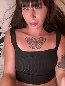 -Melina live