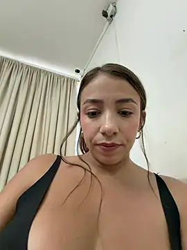 Hall_16 live