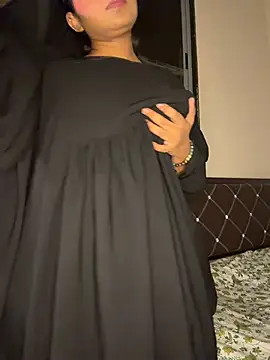 Malika_Secrets live