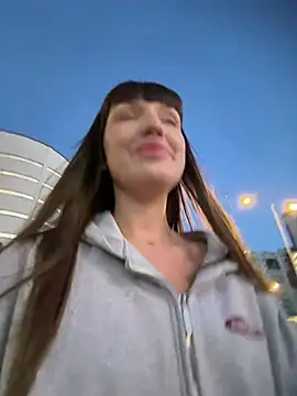 Sophie_Avory live