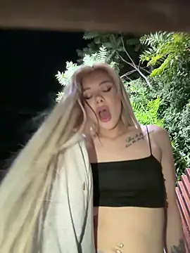 AlyssaFoxx_ profile