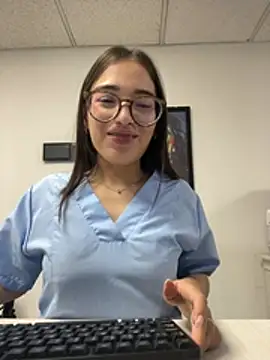 Sweet_Milaa1 live