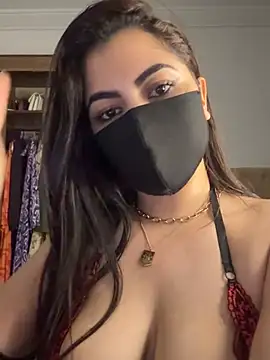 Hot-Sarah-arab profile