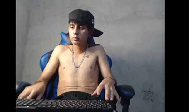 Garu_hot19 live