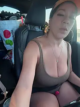 Bigbuttbrooklynn live