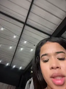 EmmaExoticaXXX live