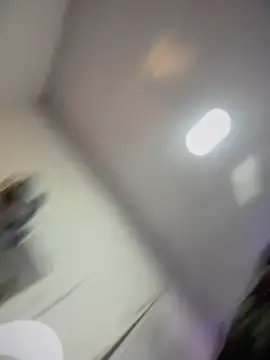 Sarahballiston_ live
