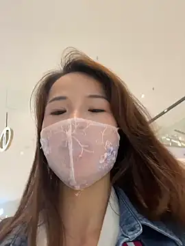 kiss_loo live