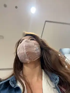kiss_loo live