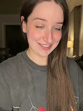 nerdynina live