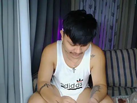 urhardfuckerAsiandaddy live