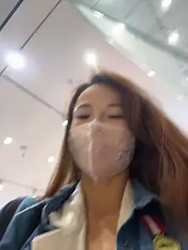 kiss_loo live