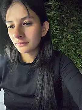 Mia_Alanna live