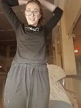 NeedyNina live