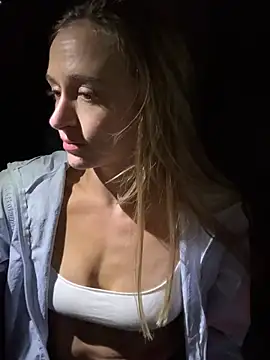 lunagirl13 live