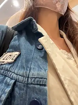 kiss_loo live