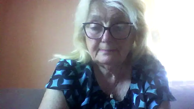 AmyLove353 live