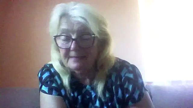 AmyLove353 live