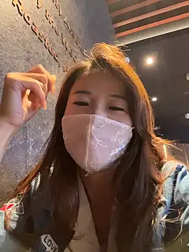 kiss_loo live