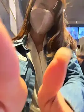 kiss_loo live