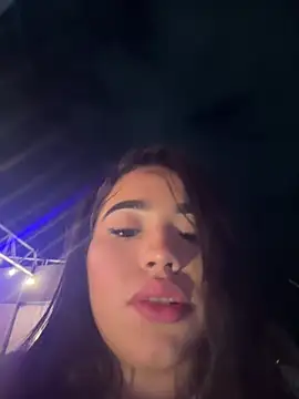 SofiaWildee live