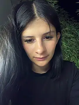 Mia_Alanna live
