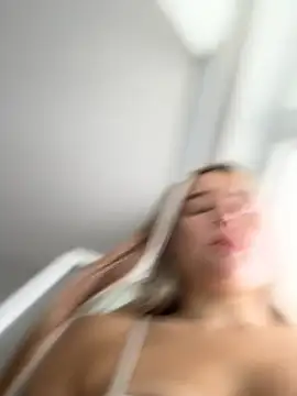 Mrs_Lust live