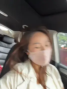 kiss_loo live