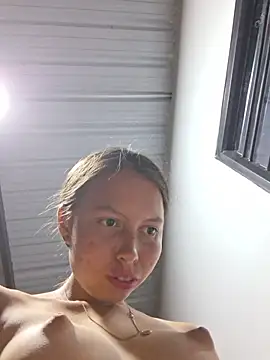 Khelmi live