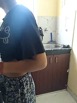 Teri_lella live