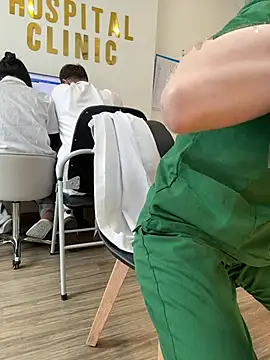 secretly_masturbating live