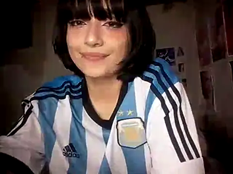 lucianasama profile