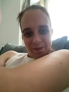 Chantalee live