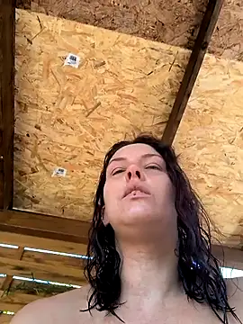 AmberLayla live