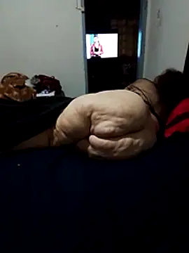 MegaAssMature live