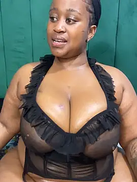 Curveybubbles23 live