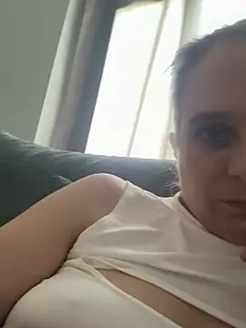 Chantalee live