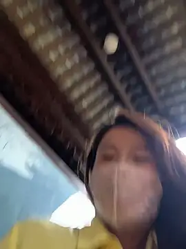 kiss_loo live