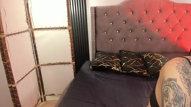 Scarbadgirl_ live
