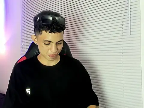cameron_lux77 live