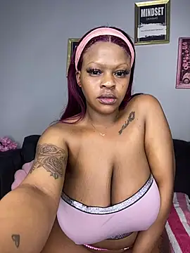 Baddest_Boobies live