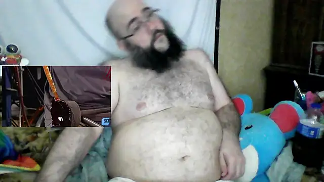 BriTheTopBear live