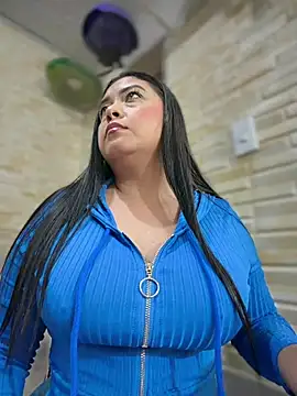 cami_ortiz__ live