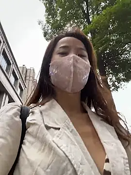 kiss_loo live