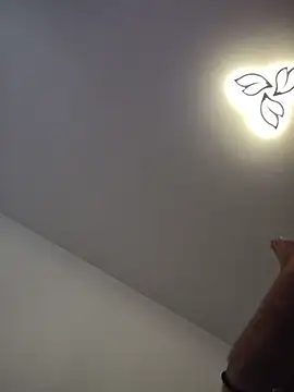 GabyAndrey93 live