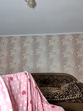 CandiCole live