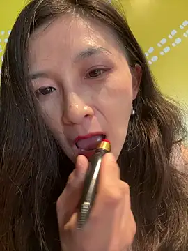yinyin326 live