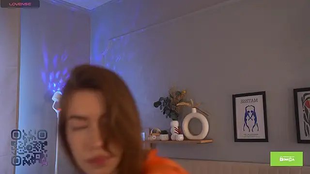 Emmiellee live