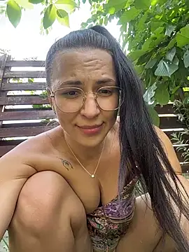 Bunny_Lush live